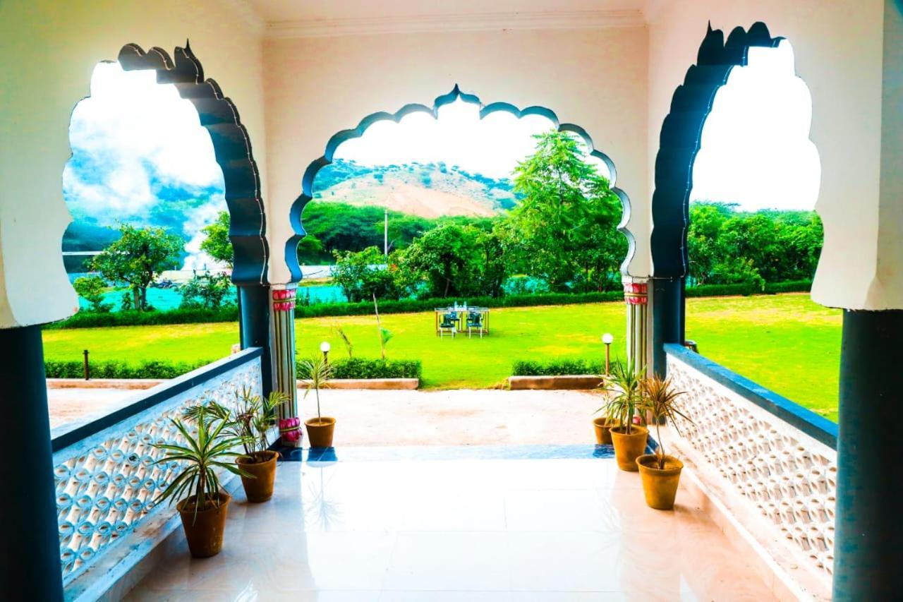 Siddarth Resort - Mountain View With Pool Pushkar Eksteriør billede