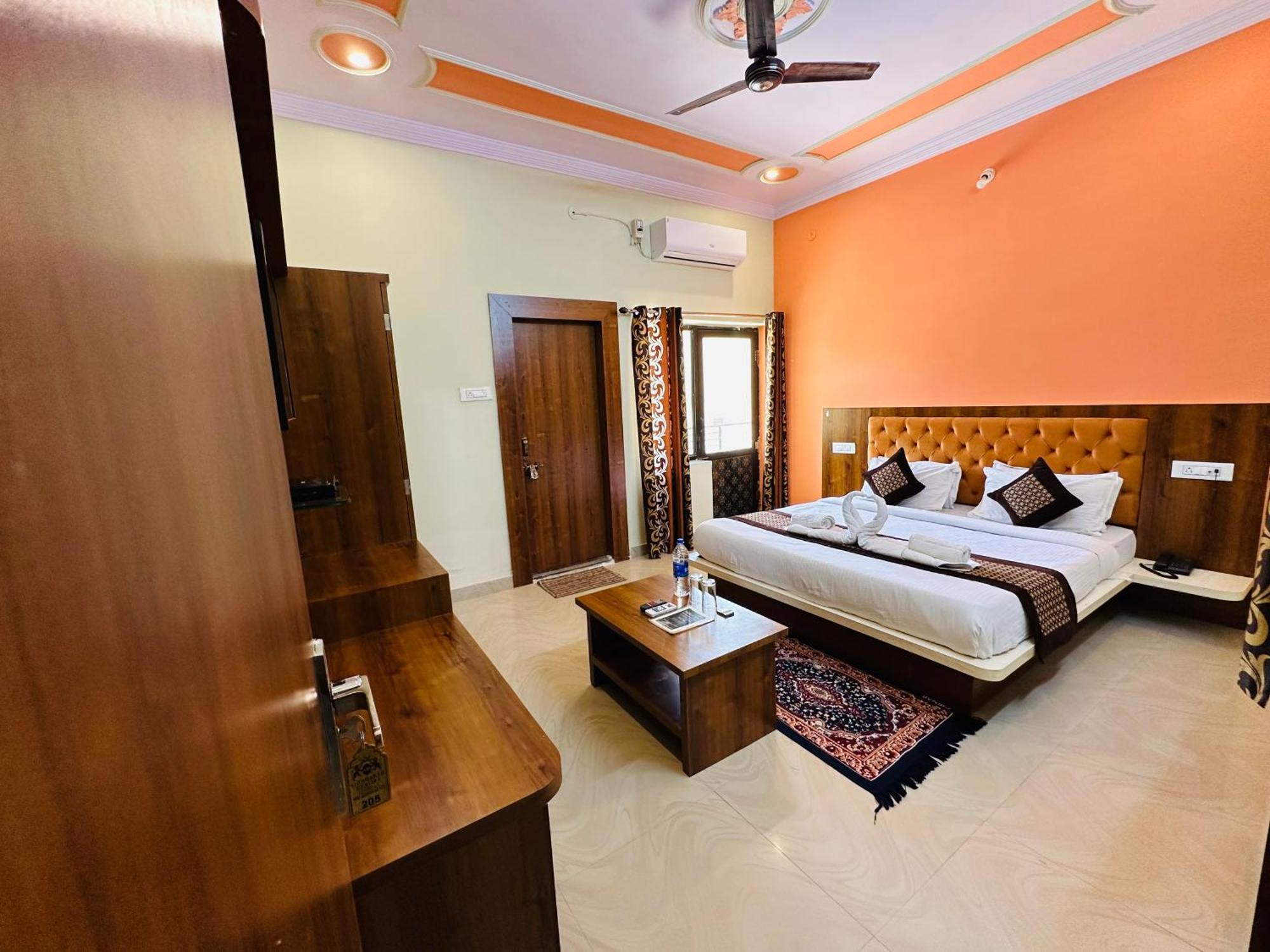Siddarth Resort - Mountain View With Pool Pushkar Eksteriør billede