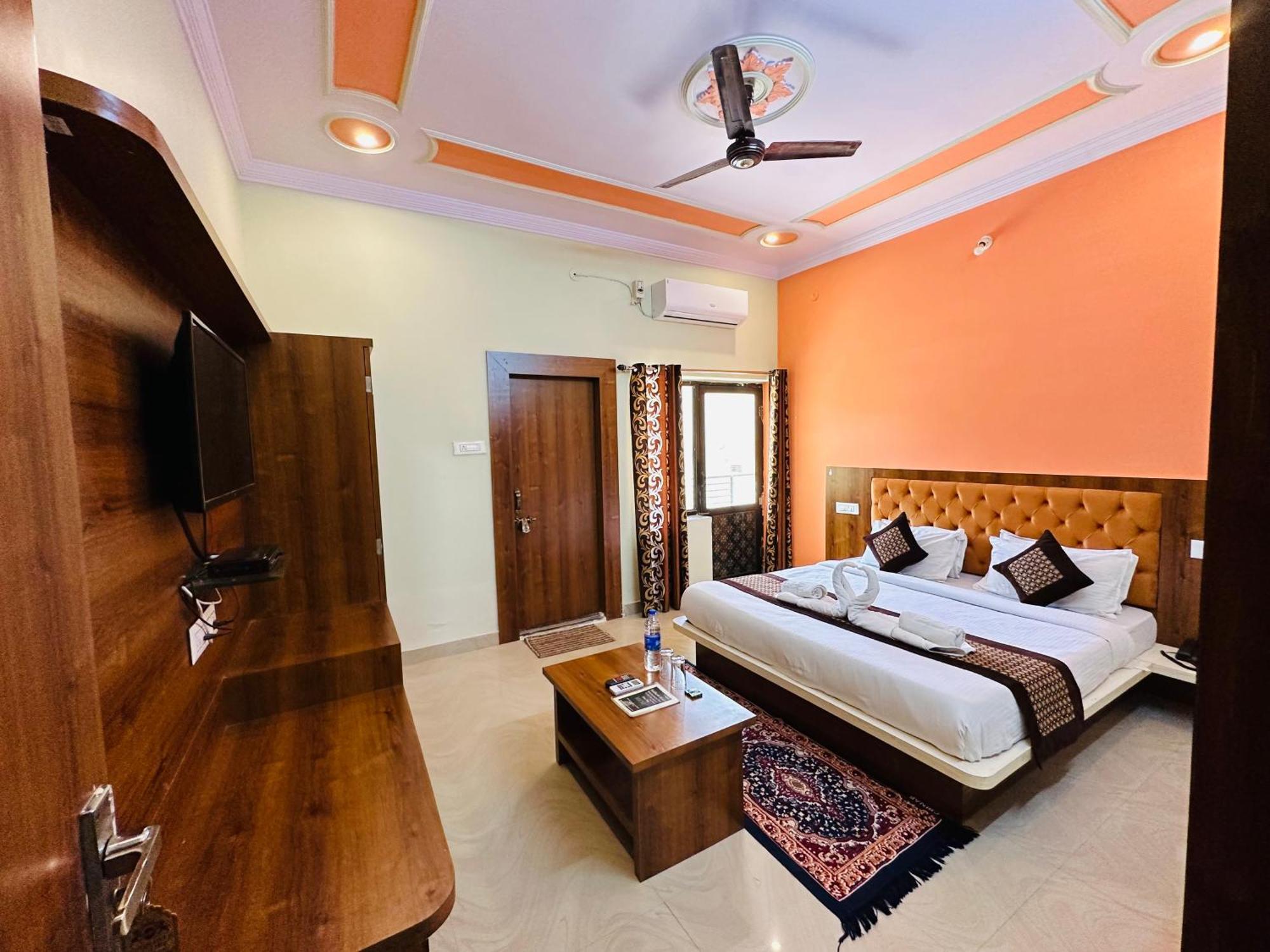 Siddarth Resort - Mountain View With Pool Pushkar Eksteriør billede